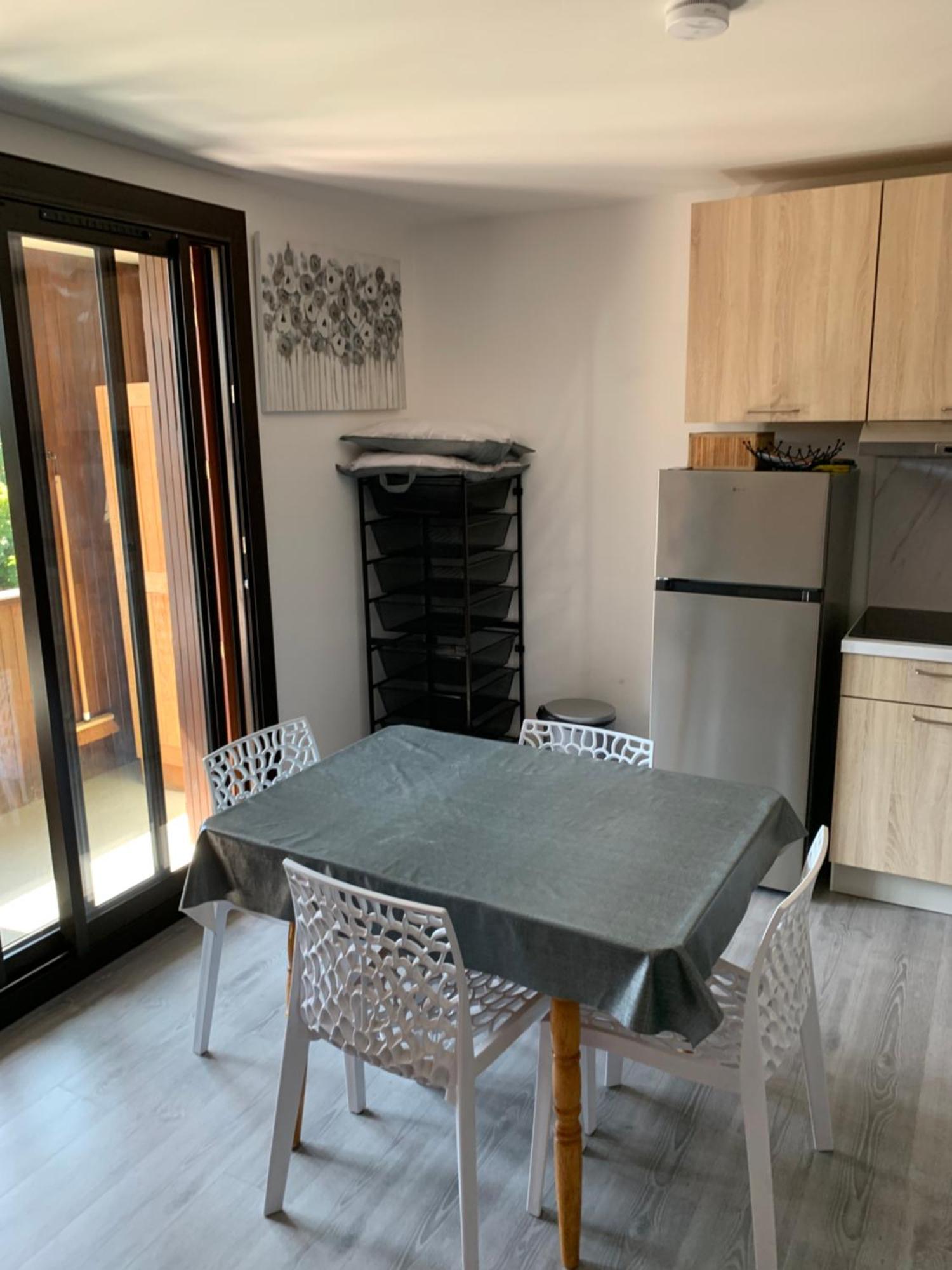 אמבראן Appartement Agreable A Deux Pas Du Plan D'Eau מראה חיצוני תמונה
